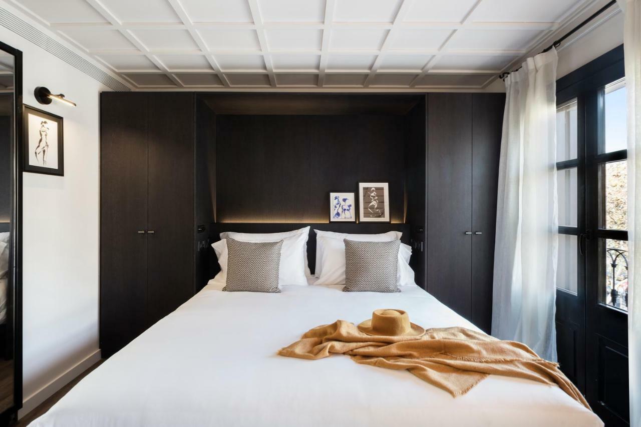 Yurbban Ramblas Boutique Hotel Barcellona Esterno foto